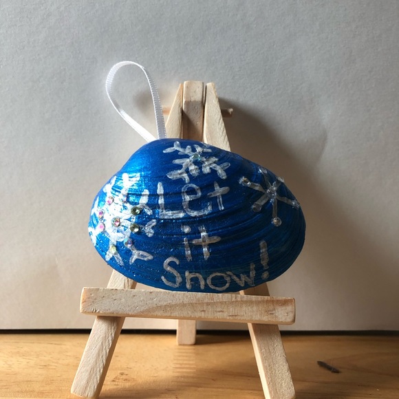 Ornaments - Picture 5 of 8